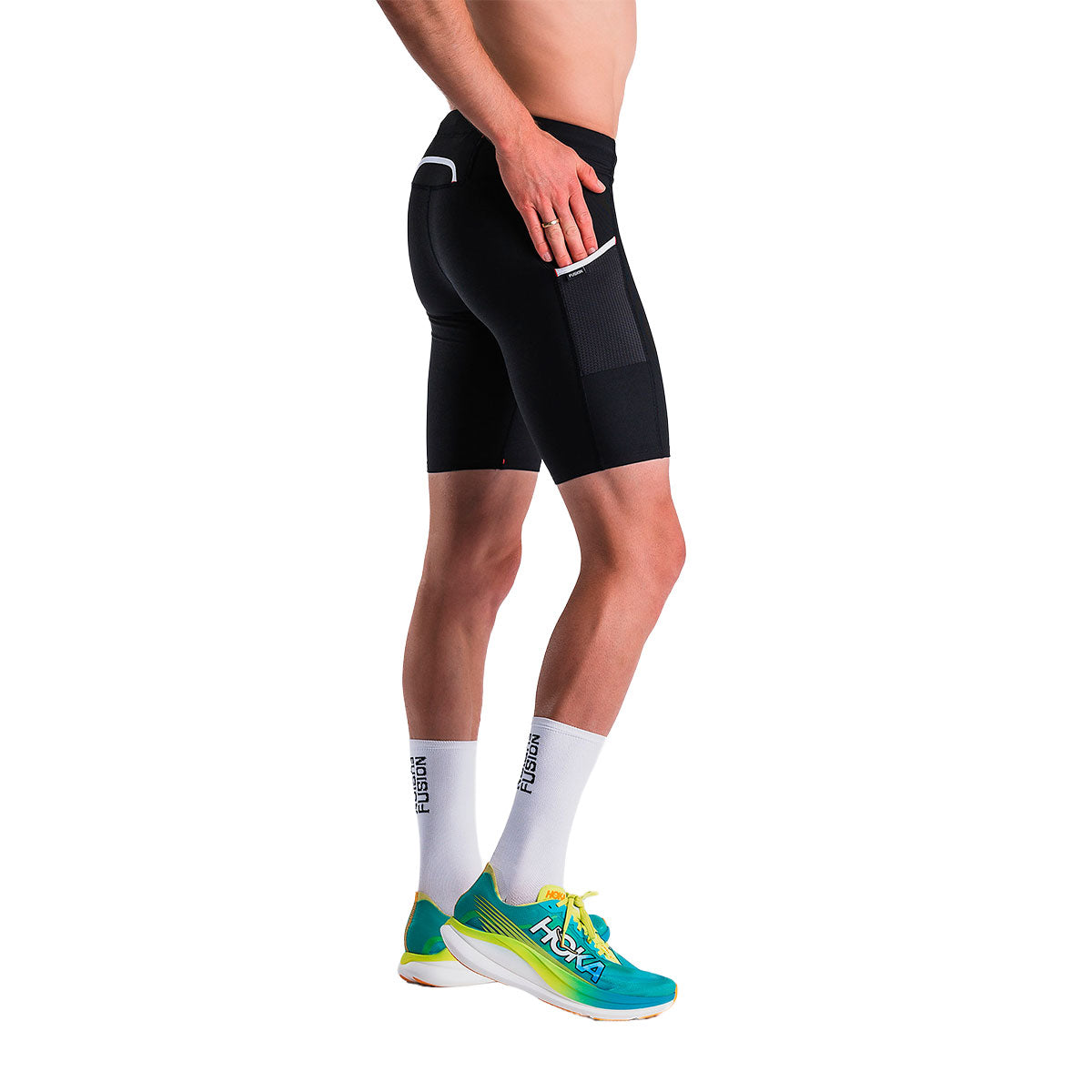 FUSION korte unisex tights i sort med logo foran og bagpanel