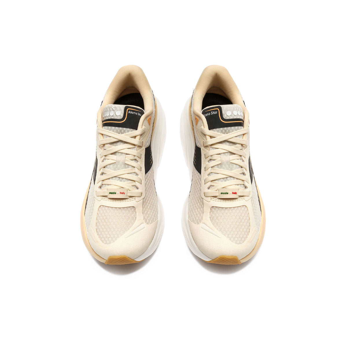 Diadora Atomo Star løbesko i beige og sort farve