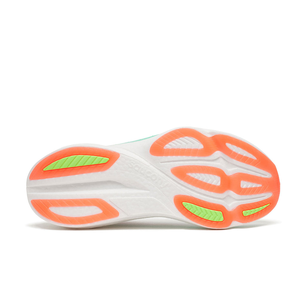 Saucony Endorphin Azura Dame løbesko set fra undersiden med sålmønster