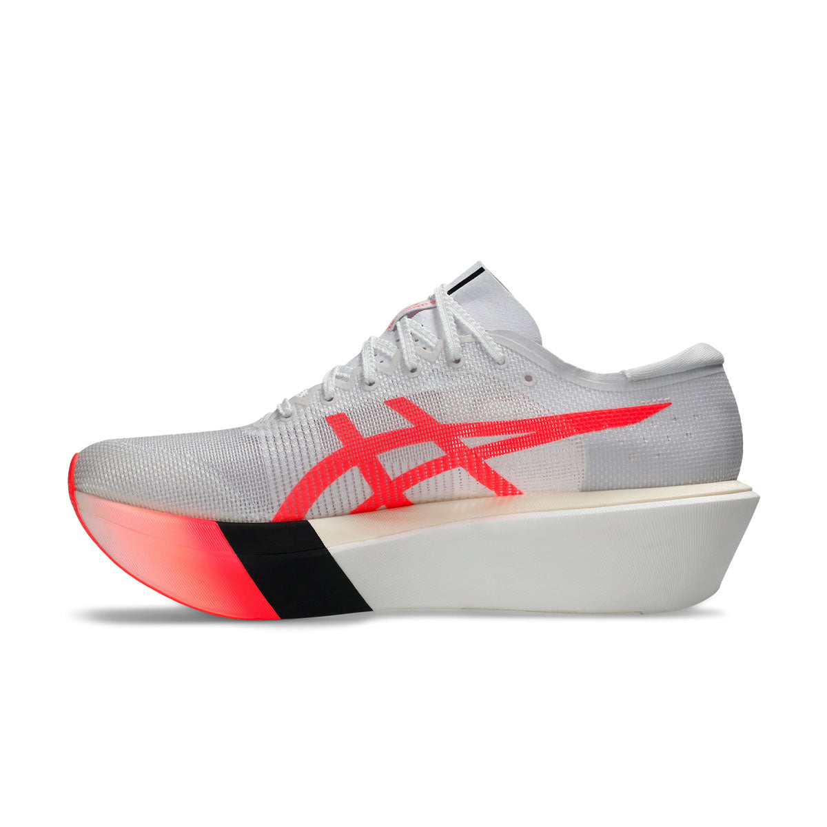 Asics Metaspeed Sky Tokyo løbesko med rød logo og hvid sål