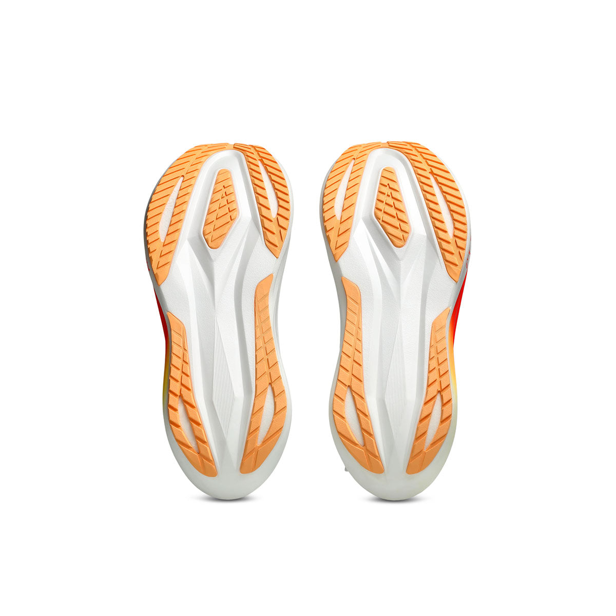ASICS Megablast løbesko set fra undersiden med orange mønsterprint