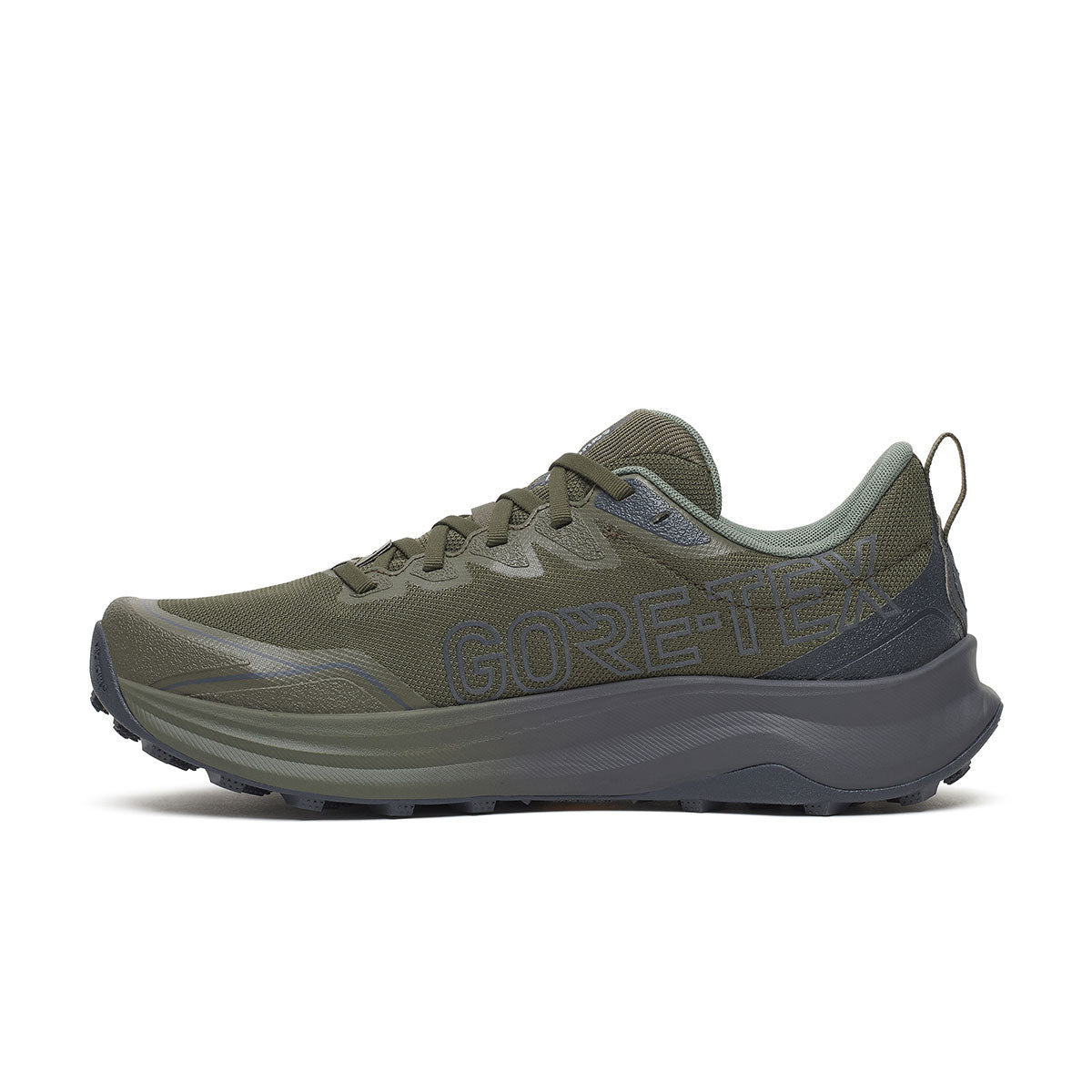 Saucony Peregrine 16 GTX trailsko til herre med snørebånd og profilert sål
