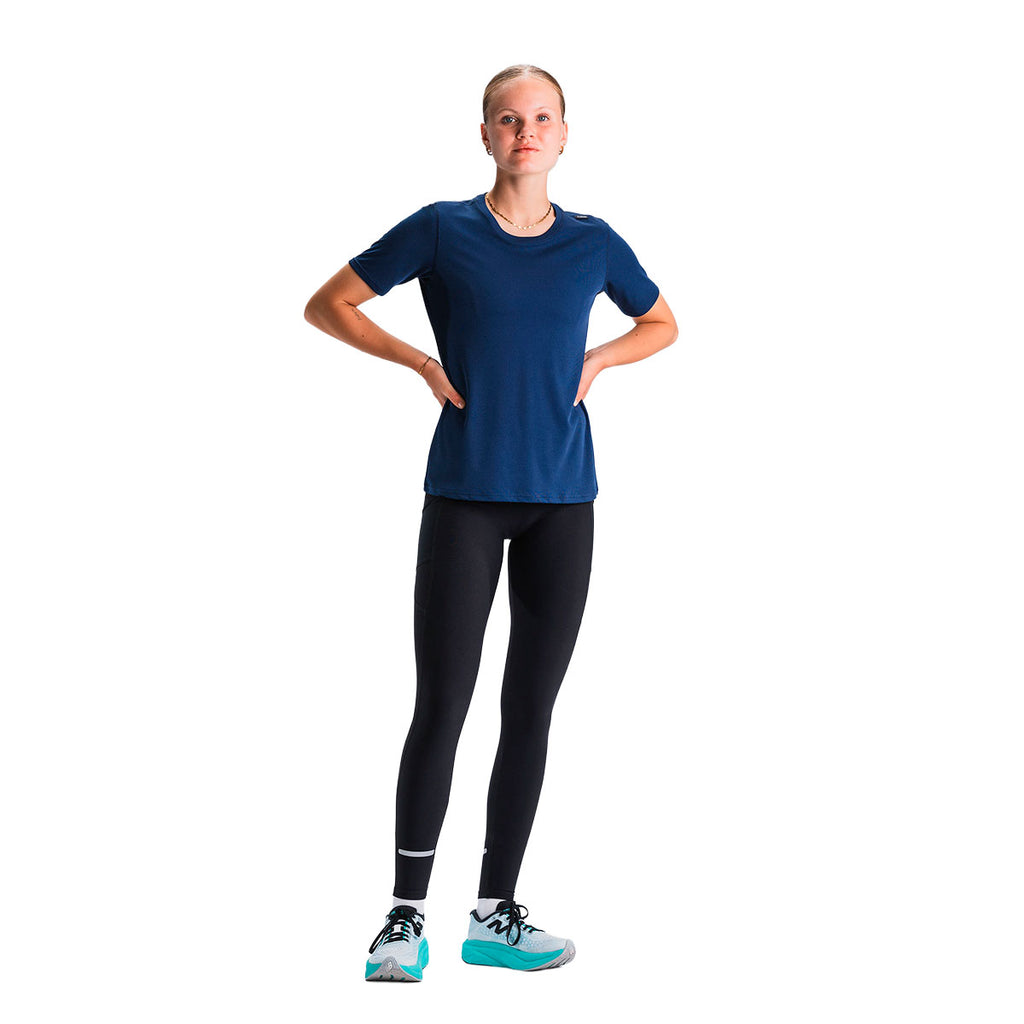 Fusion Tempo dame T-shirt i mørkeblå med korte ærmer og rund hals