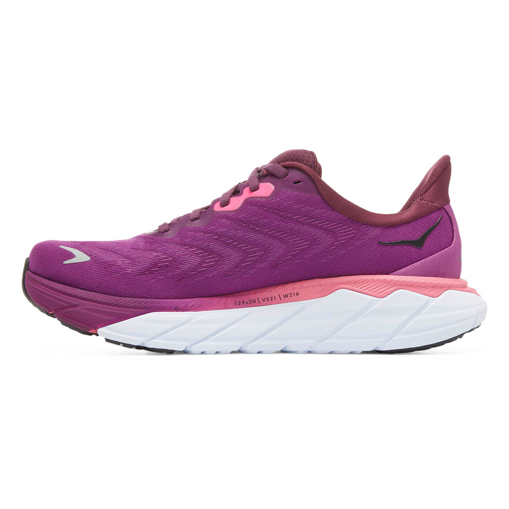 Hoka Arahi 6 dame