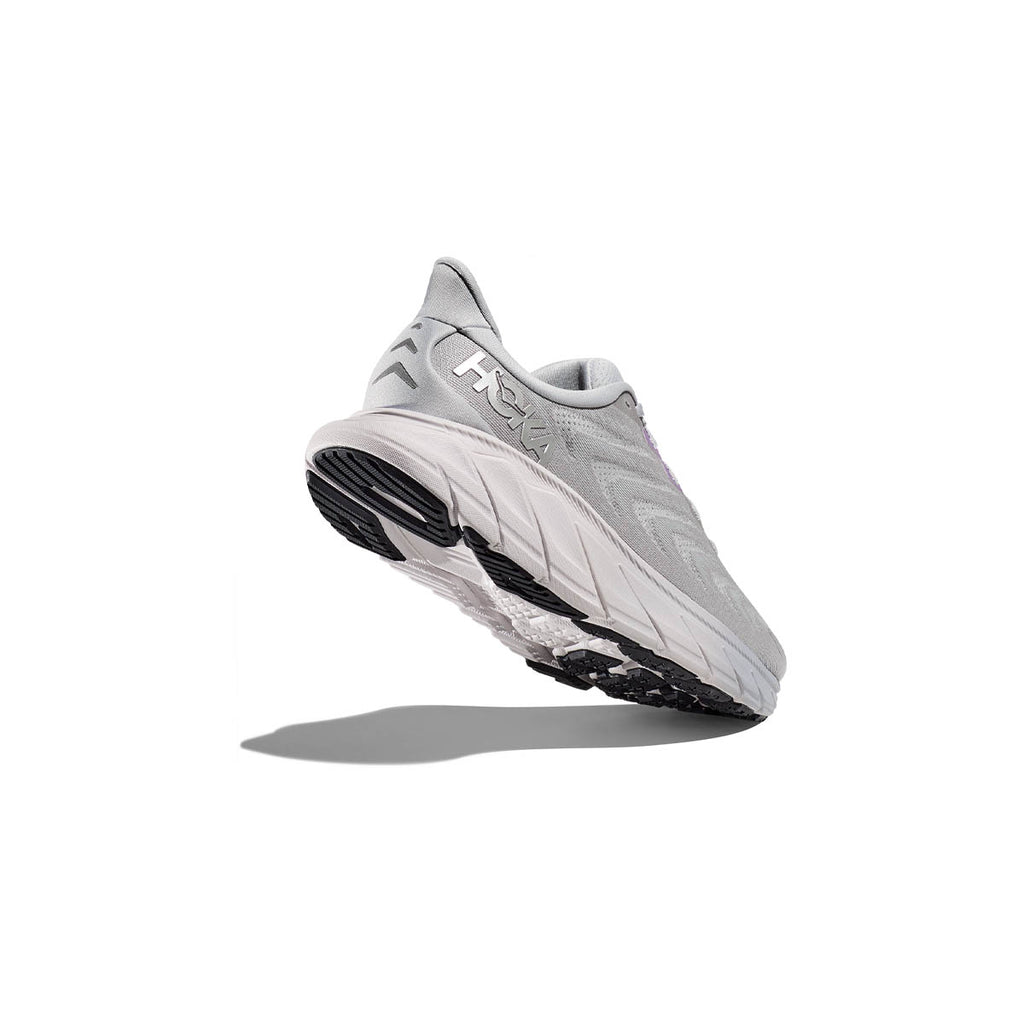 Hoka Arahi 6 dame