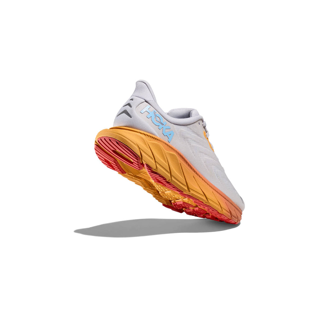 Hoka Arahi 6 (bred model) dame