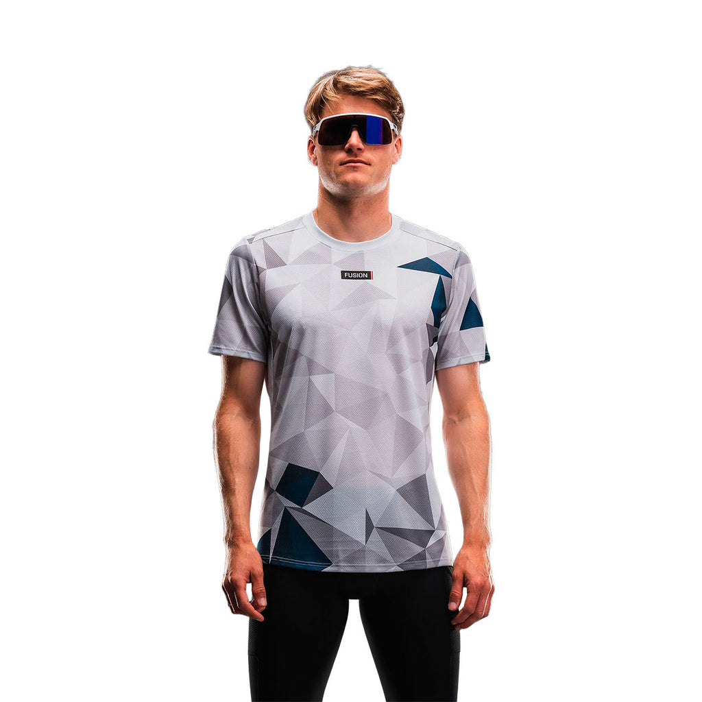 Fusion Tempo Pro herre T-shirt med geometri- og logo print foran