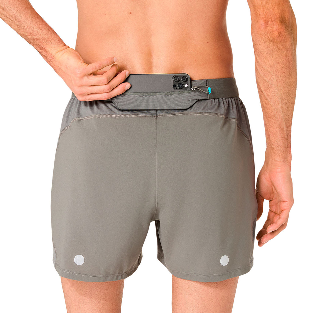 ASICS Road 5IN herreshorts i grå med justerbar linning