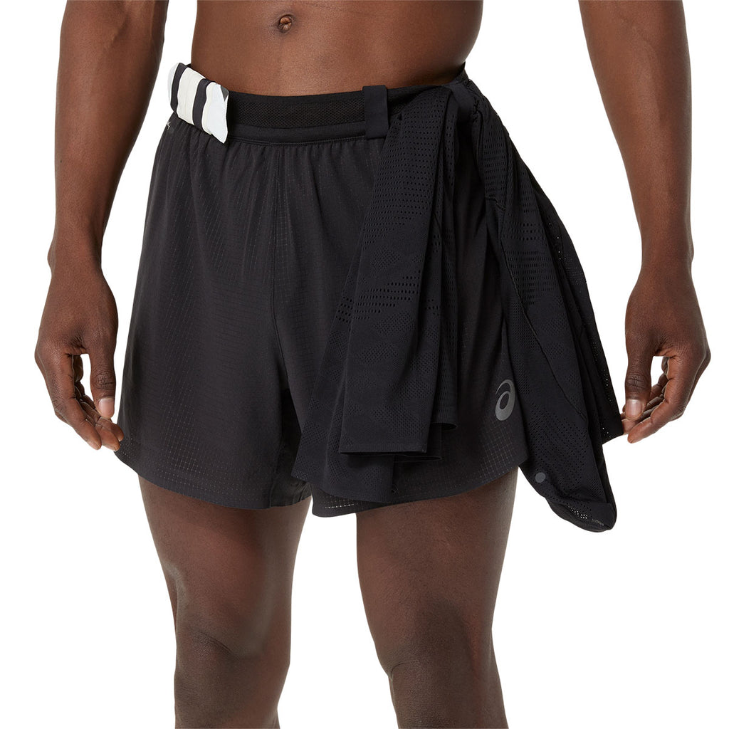 ASICS Metarun 5in herreshorts med bindebånd og perforeret mønster