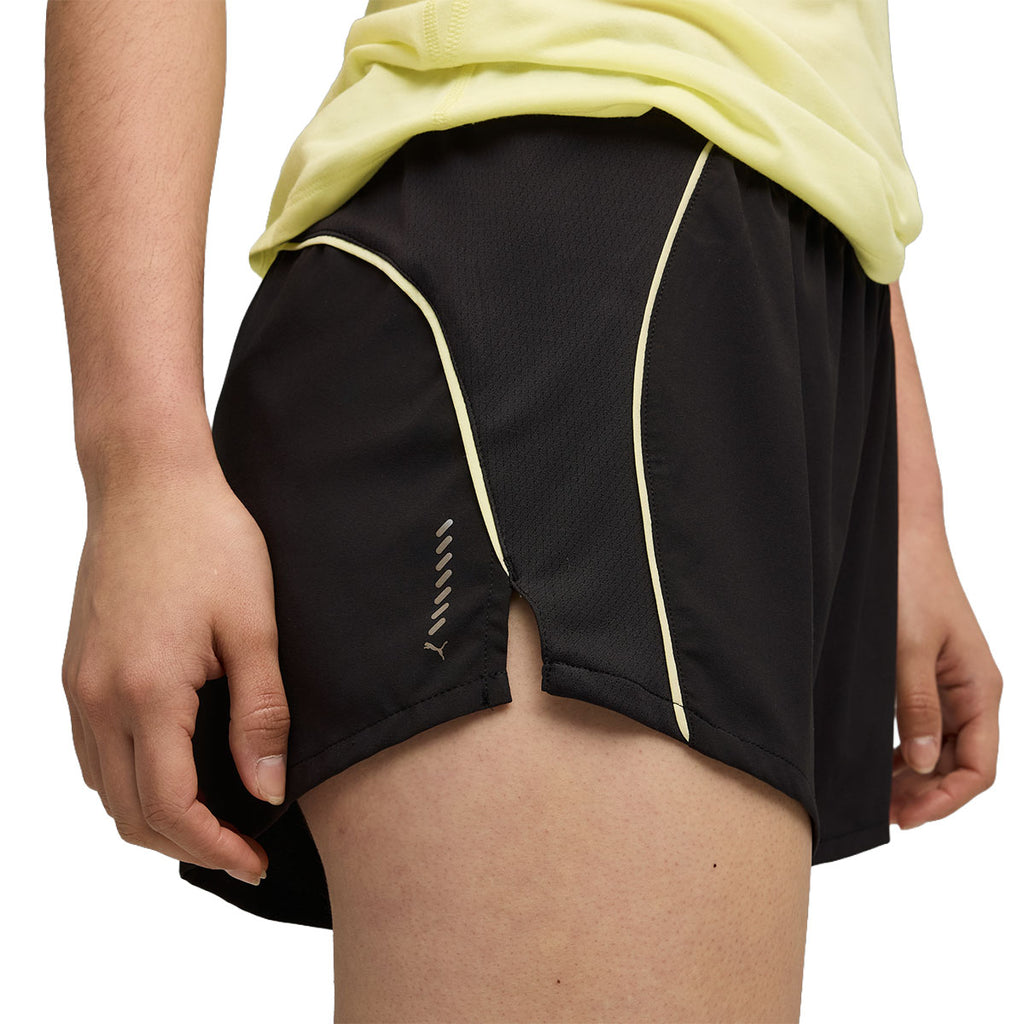 Puma Run Velocity 3" shorts til damer i sort med gule detaljer