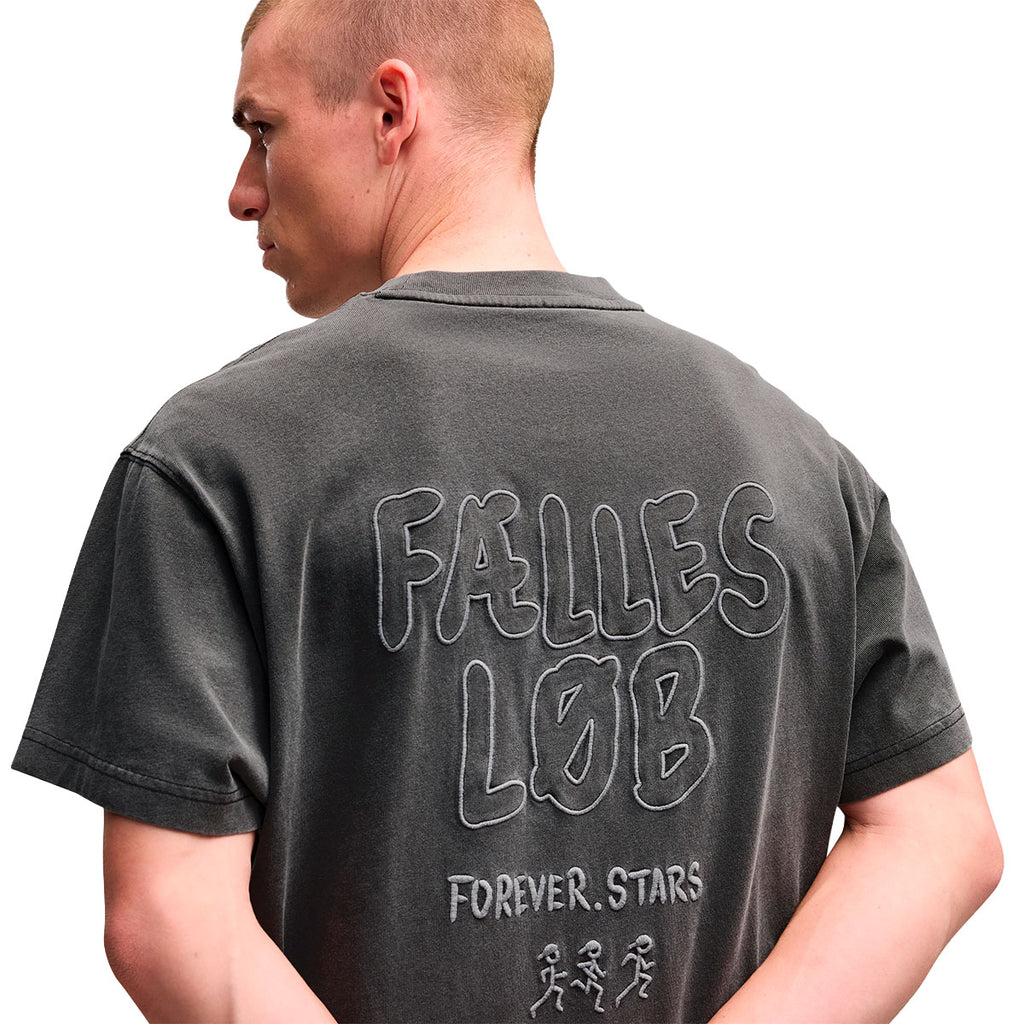 Puma X SAYSKY grafisk T-shirt med rygtryk og tekst