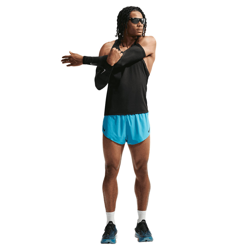 Nike AeroSwift 2 inch herre-shorts i sort og turkis
