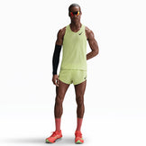 Nike Dri-FIT ADV Aeroswift singlet til mænd i grøn uden ærmer
