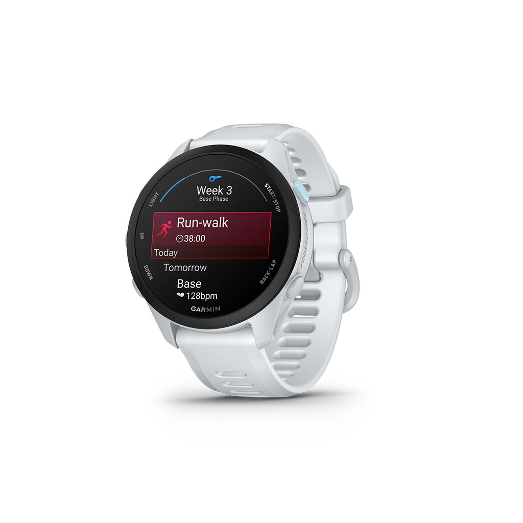 Garmin Forerunner 70 i hvid med aktivitetsvisning