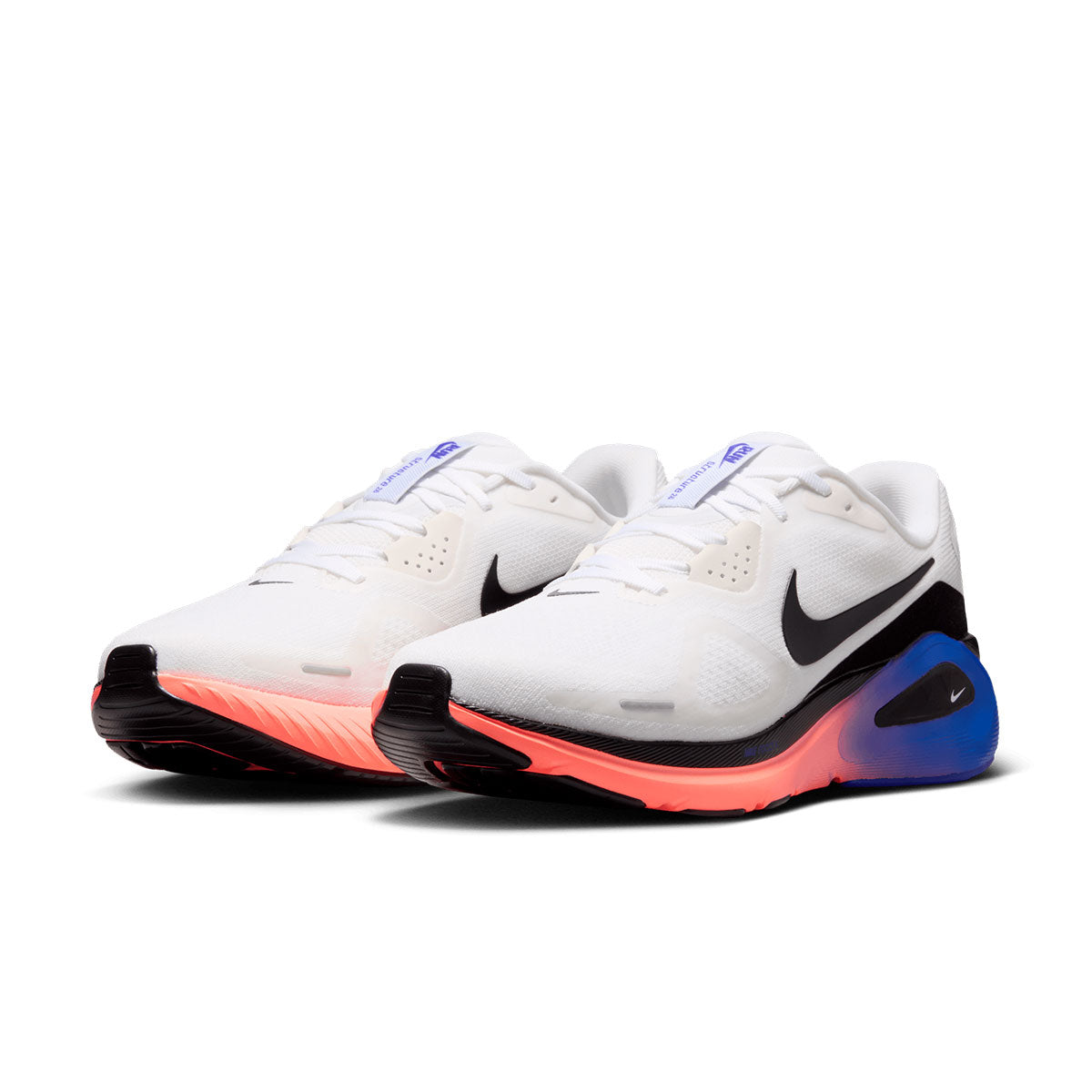 Nike Structure 26 herre løbesko i hvidt med sort og blå detalje