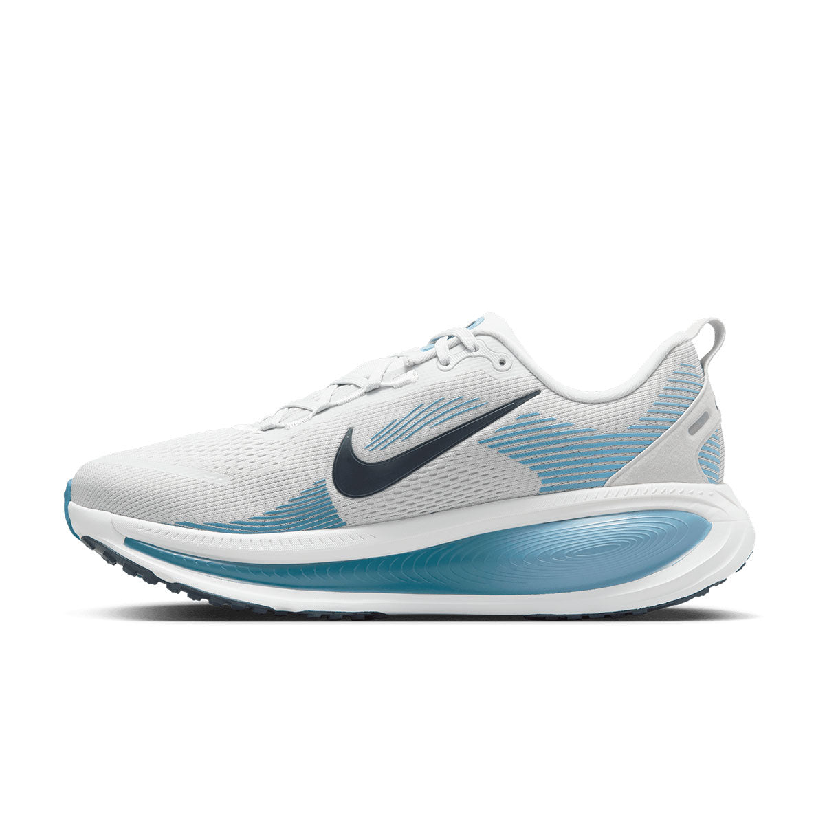 Nike Vomero 18 herre løbesko med blå detaljer og sort Swoosh
