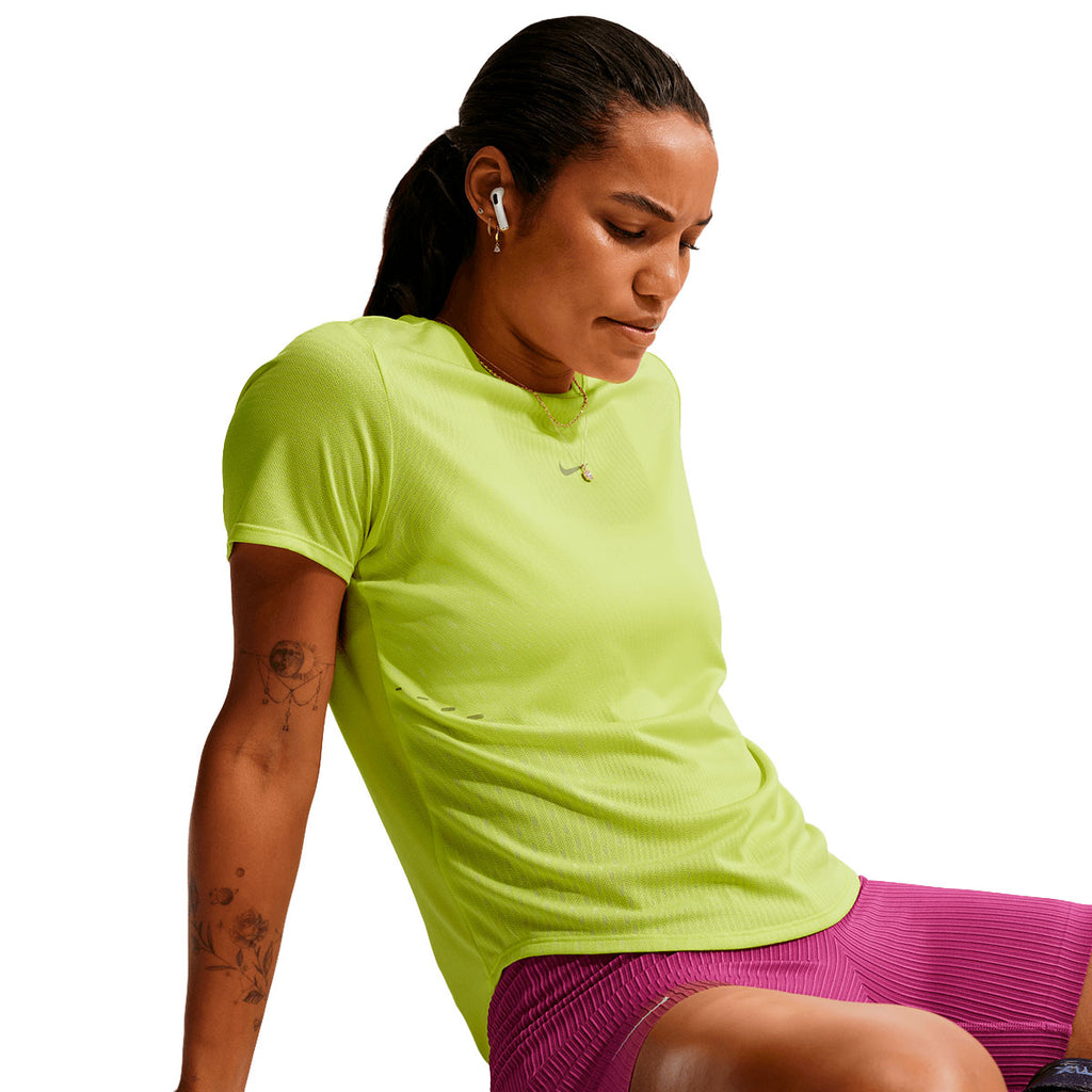 Nike Swift Aero-FIT dame T-shirt med kortærmet pasform