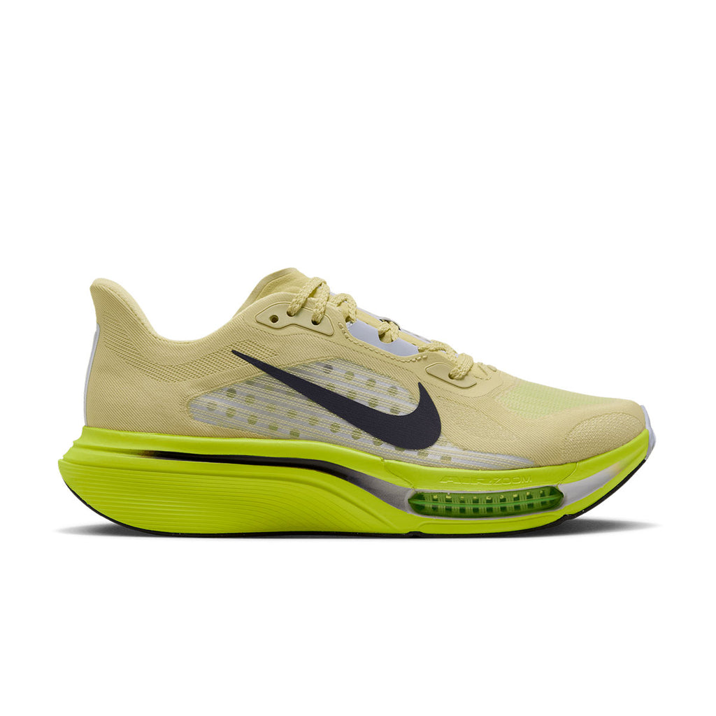 Nike Pegasus Plus 2 Dame løbesko med lime-grøn sål og snørebånd