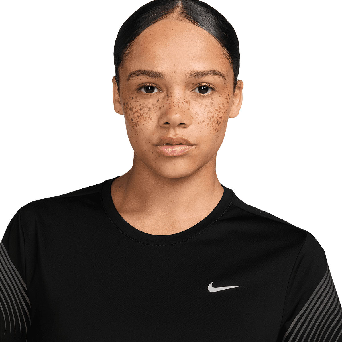 Nike Dri-FIT Swift Flash T-shirt med korte ærmer og logo