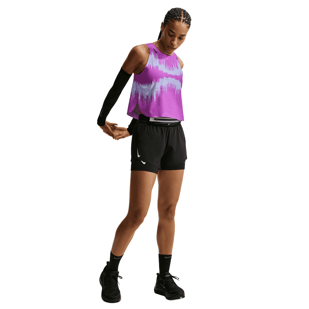Nike Aeroswift Dri-FIT ADV crop tanktop til dame i lilla og mønstret design