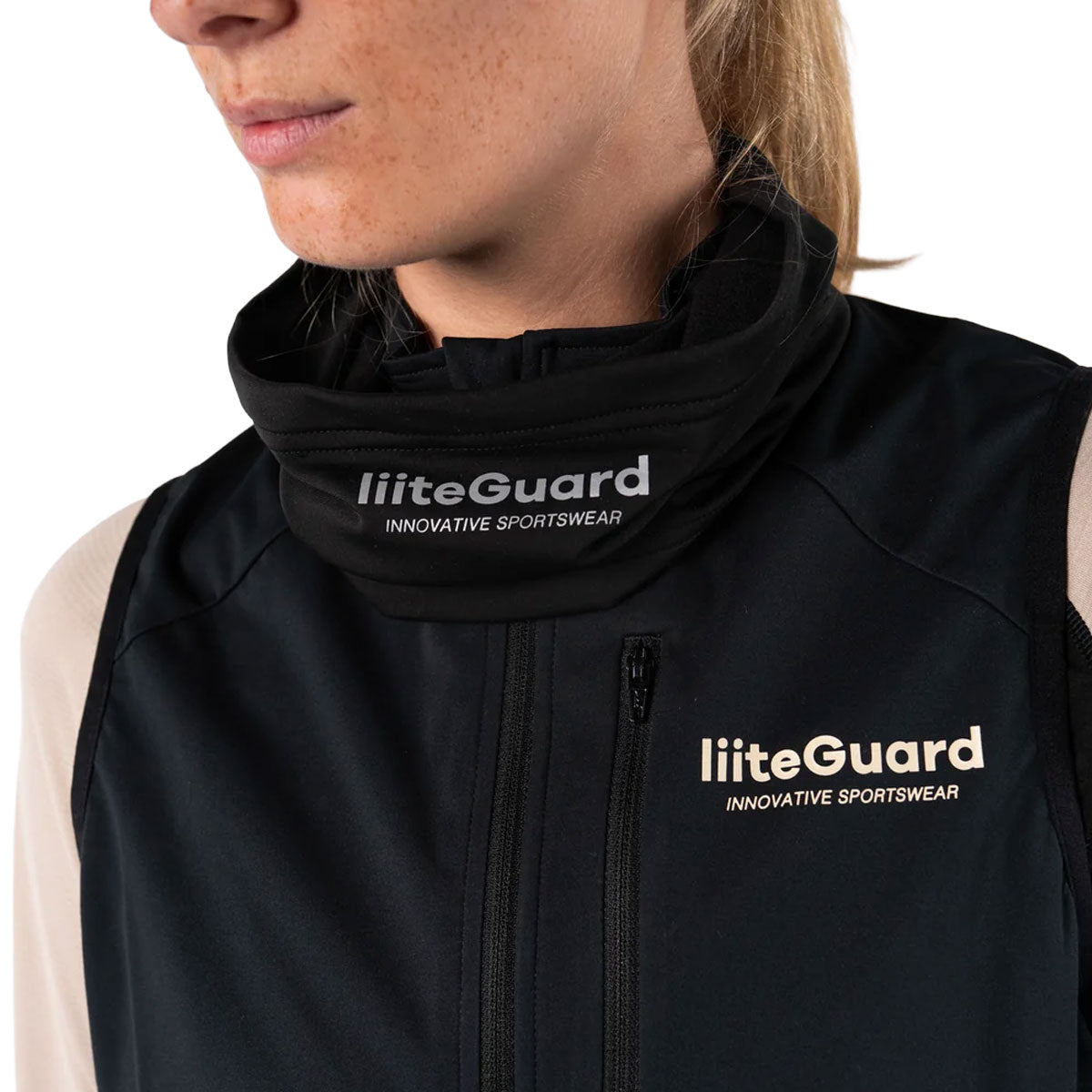 LiiteGuard løbehalstørklæde til at dække hals og ansigt i sort