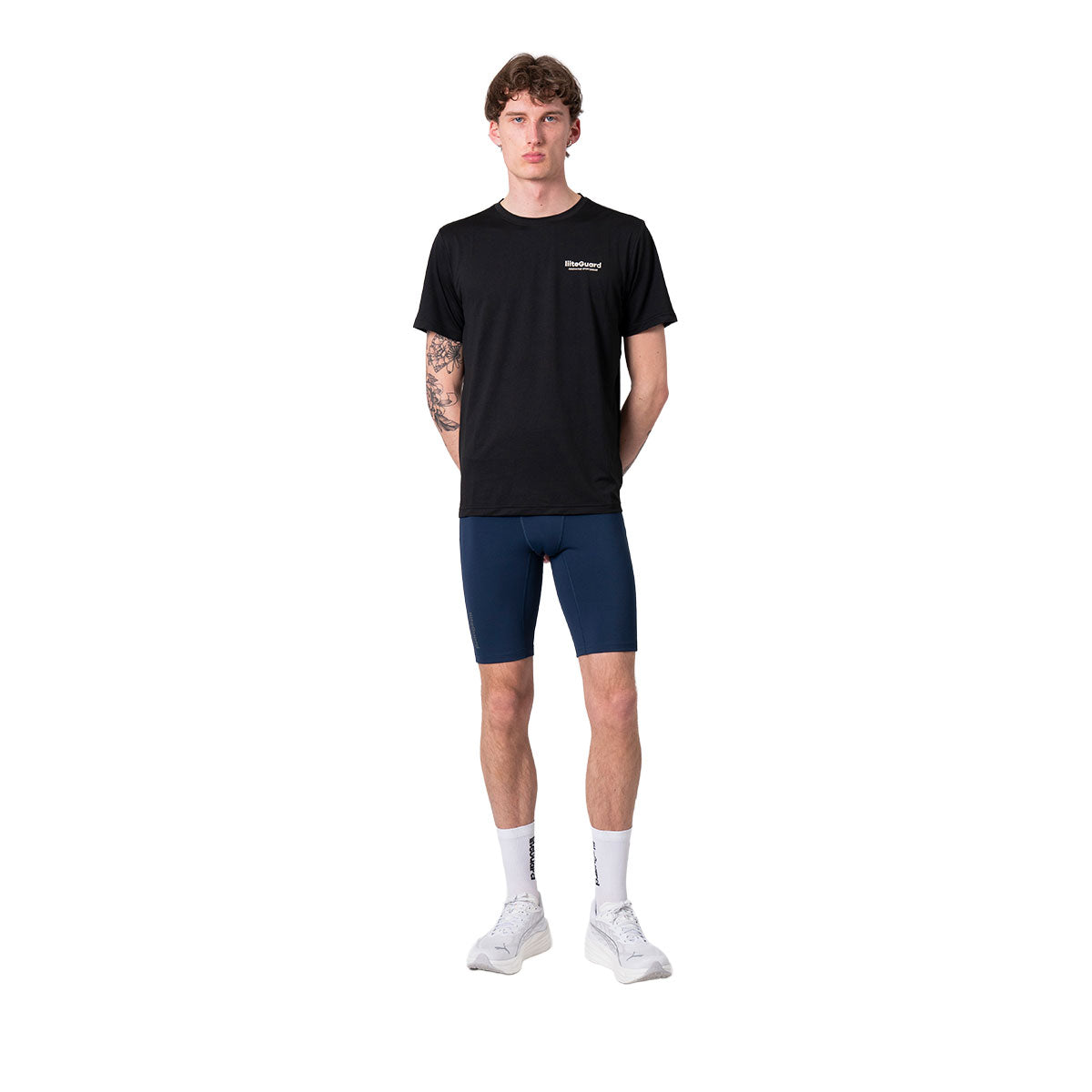 Kort tight i blå farve til mænd med elastisk talje