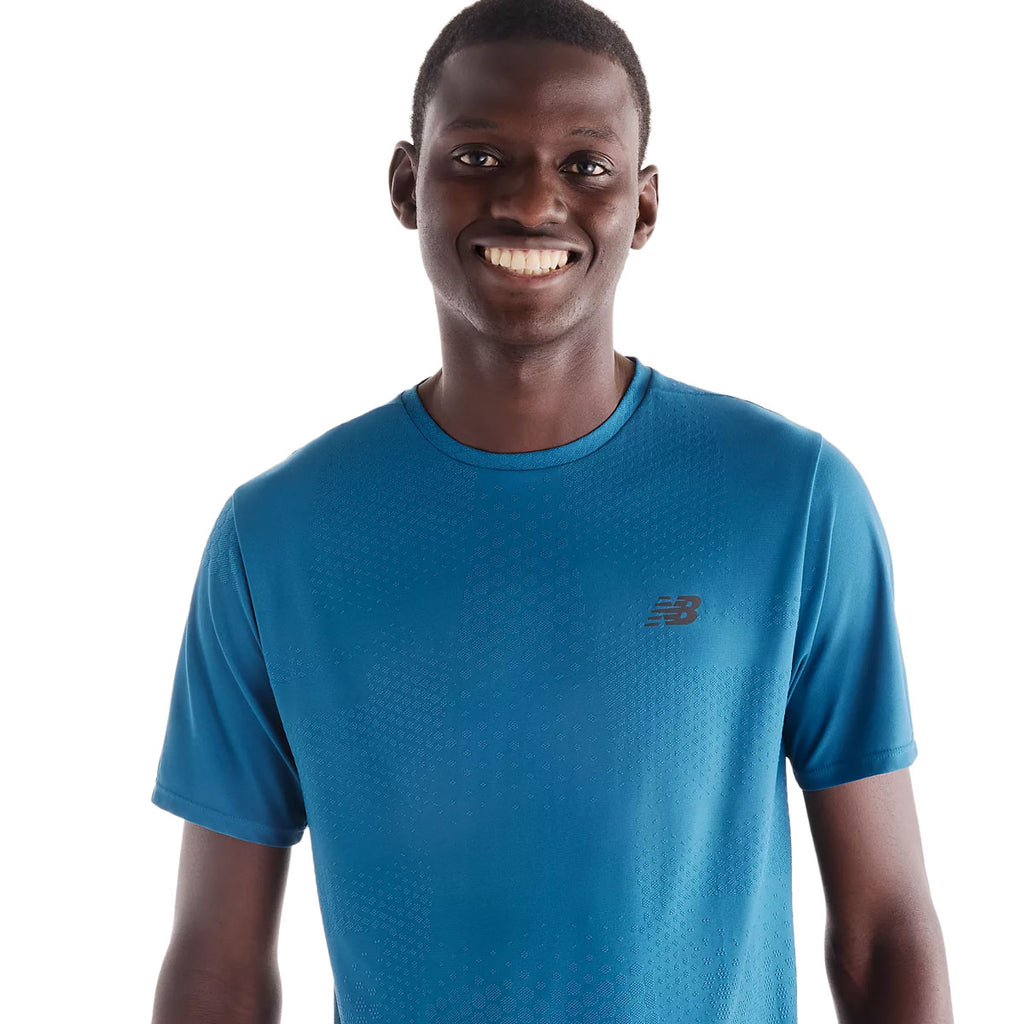 Blå New Balance RC Adapt T-shirt med kort ærme og logo