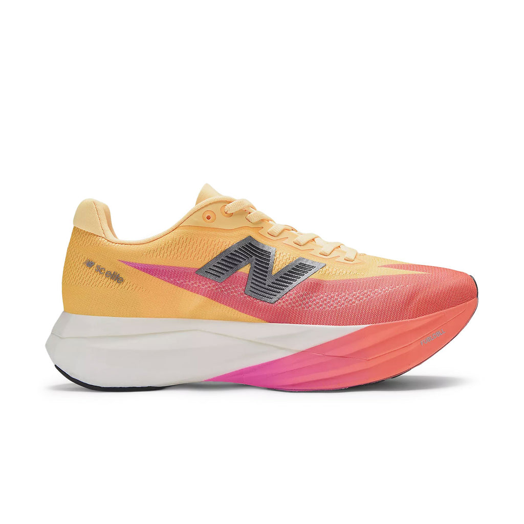 New Balance FuelCell SuperComp Elite V5 løbesko i orange og pink