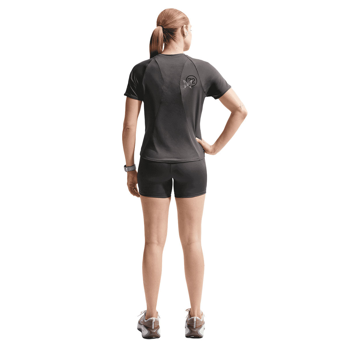 Nike Swift Dri-FIT løbetrøje til damer, sort, kortærmet