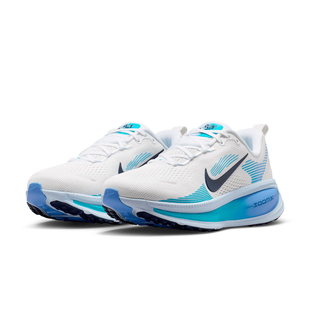 Nike Vomero 18 Dame løbesko i hvid og blå farver