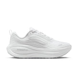 Nike Vomero Plus Dame i hvidt med ZoomX mellemsål