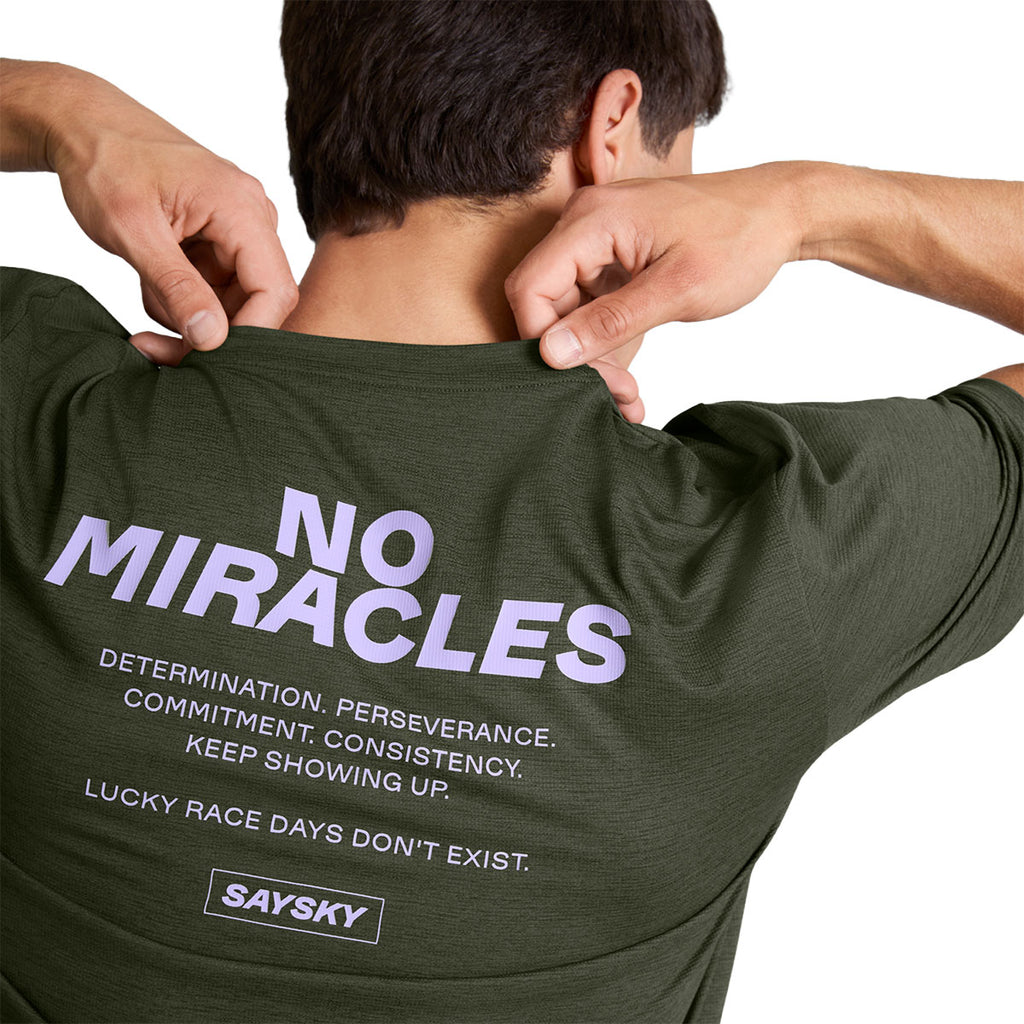 Grøn Saysky Statement Combat Pro T-shirt med lilla tekstmotiv