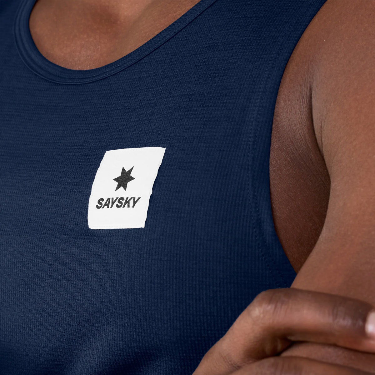 Saysky Clean Combat Pro singlet med mærkelabel på brystet