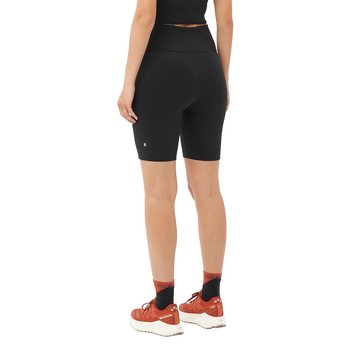 Salomon SHKout Bliss kort tight til damer i sort