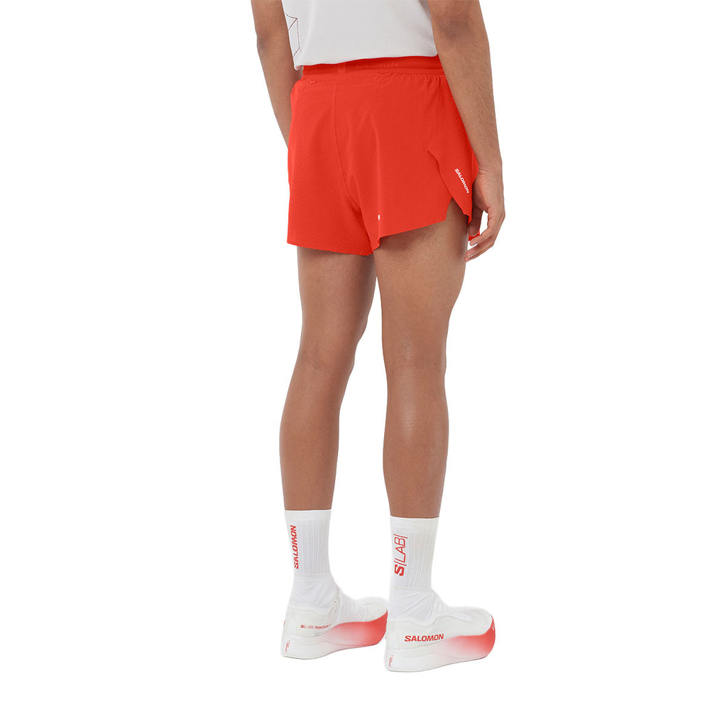 Røde Salomon Sense Aero Split 3" shorts til herrer set bagfra
