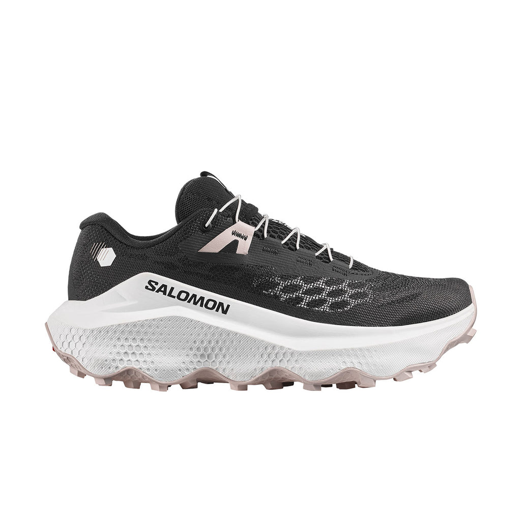 Salomon Ultra Glide 4 Dame trailsko i sort og hvid