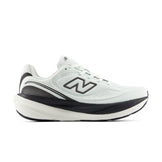 New Balance 1080 V15 Dame løbesko i lysegrå med snørebånd