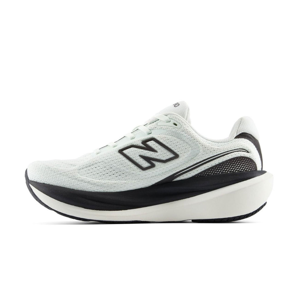 New Balance 1080 V15 løbesko i grå og sort med snørebånd