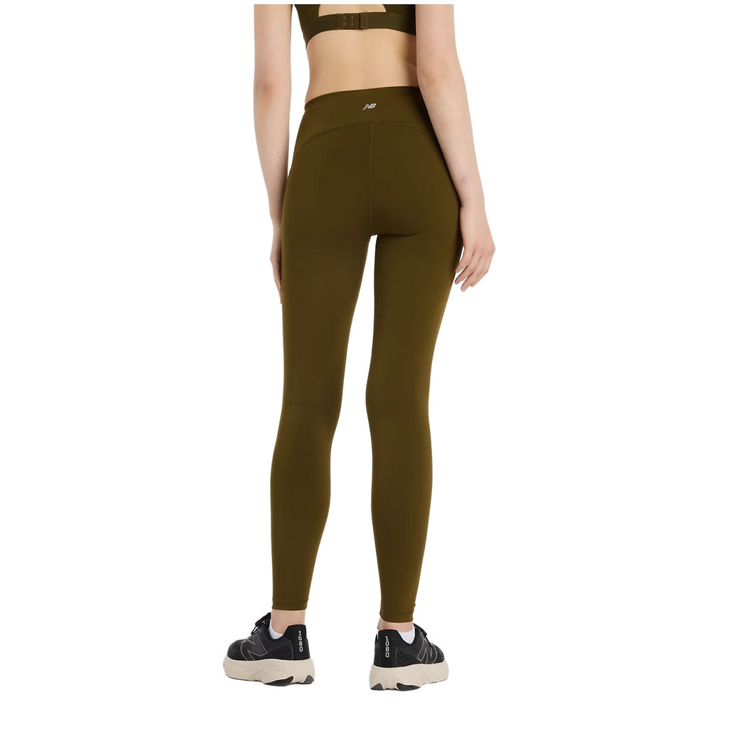 Høj talje leggings i olivengrøn fra New Balance, 27" længde