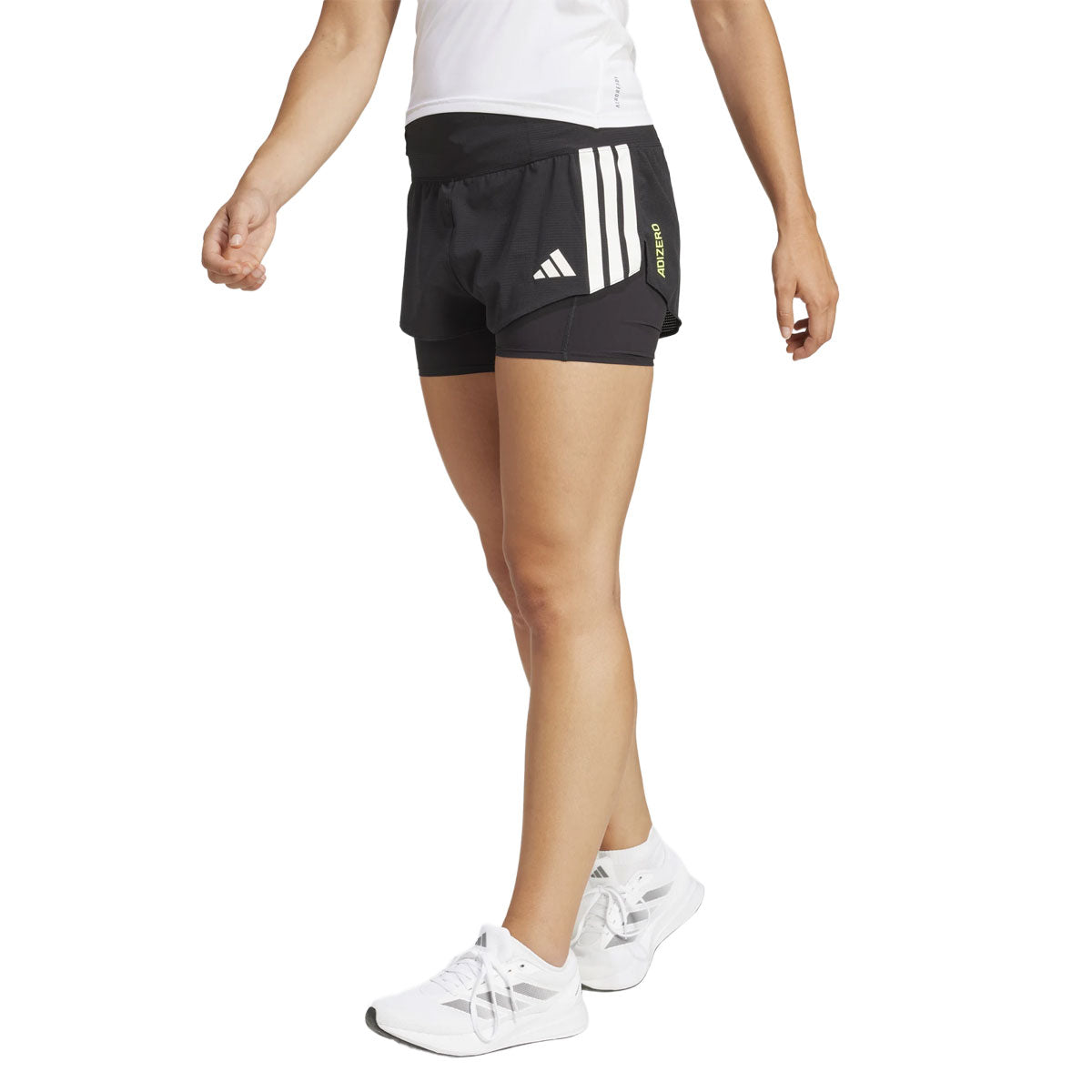 Adidas ADIZERO 2i1 shorts til damer i sort med striber