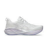 Asics Novablast 5 Dame løbesko i hvidt design