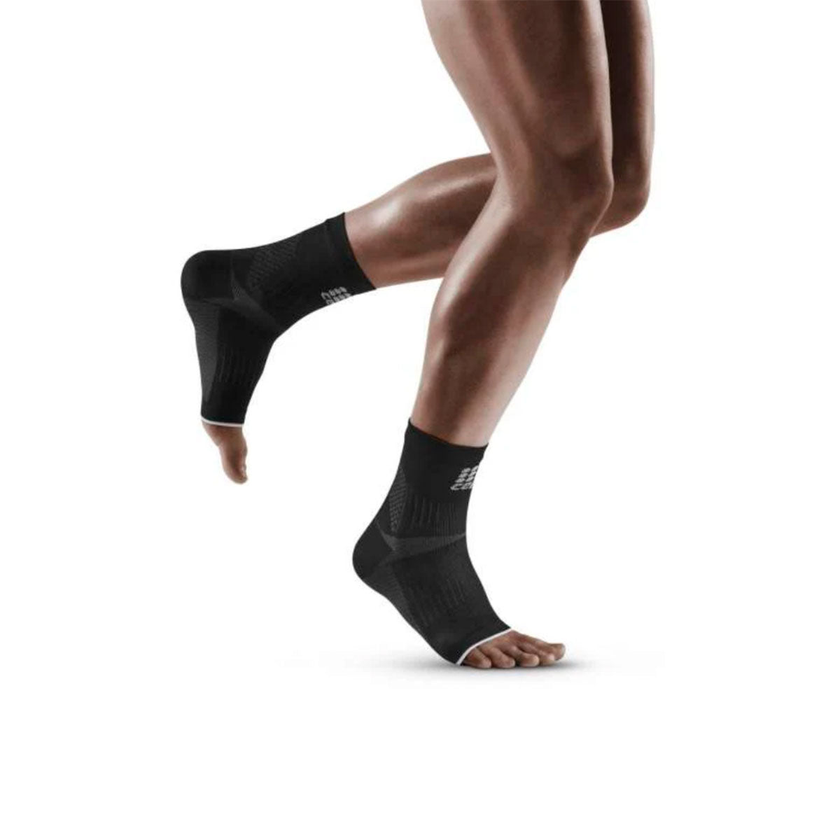 CEP Ortho Plantar Sleeves i sort, designet til støtte af fødderne