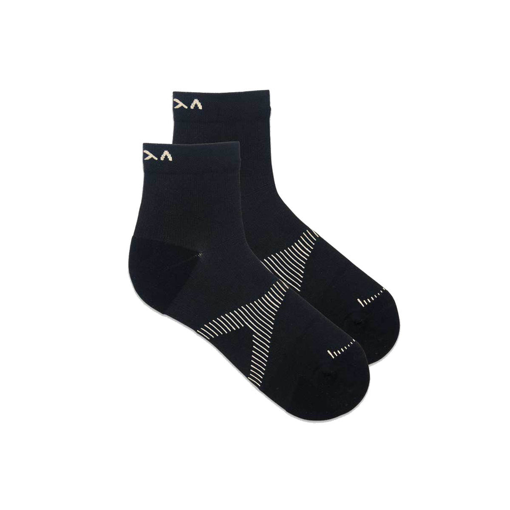 Doxa Addon Quarter Socks Black