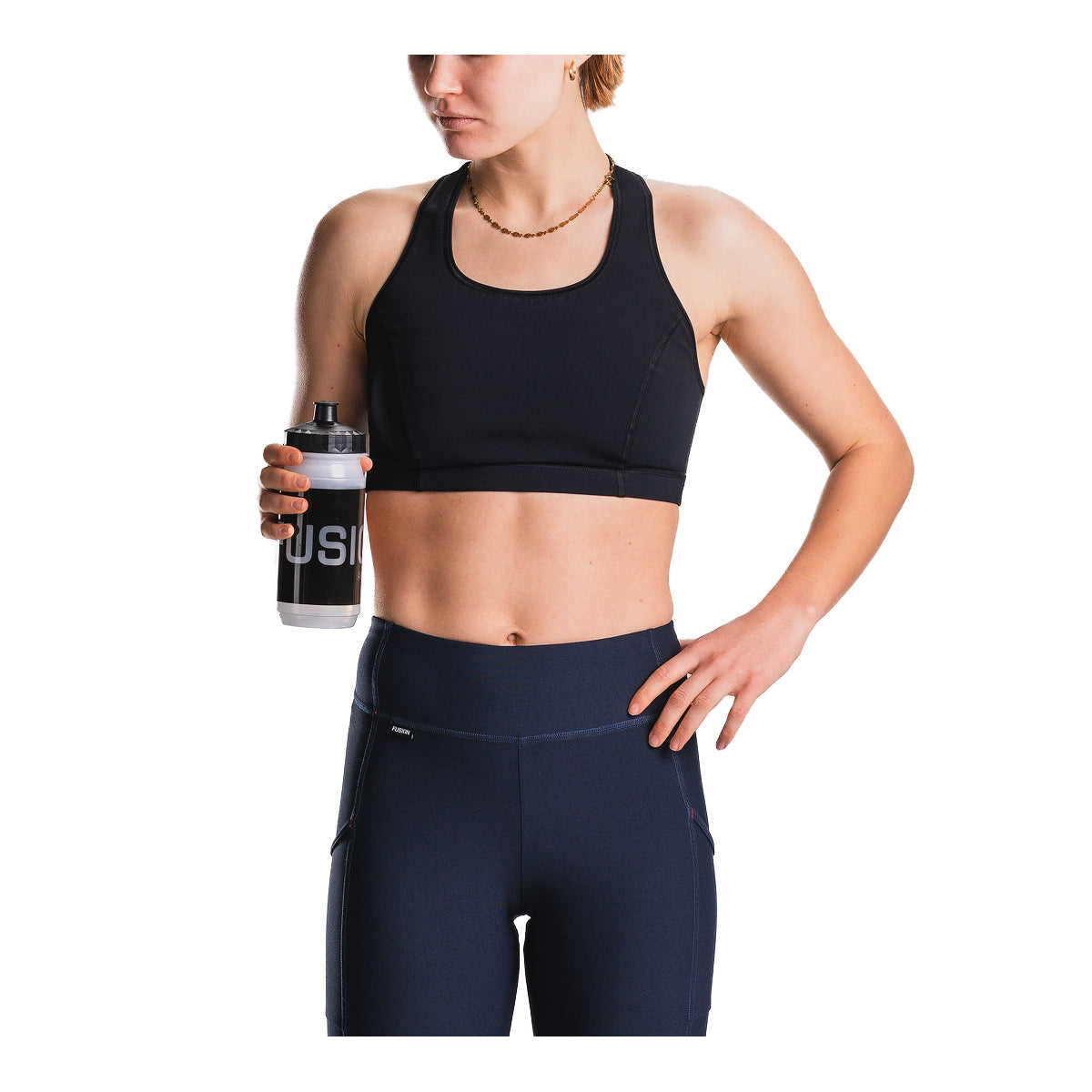 Fusion Sports BH Dame i sort sports-bh med racerback-stropper