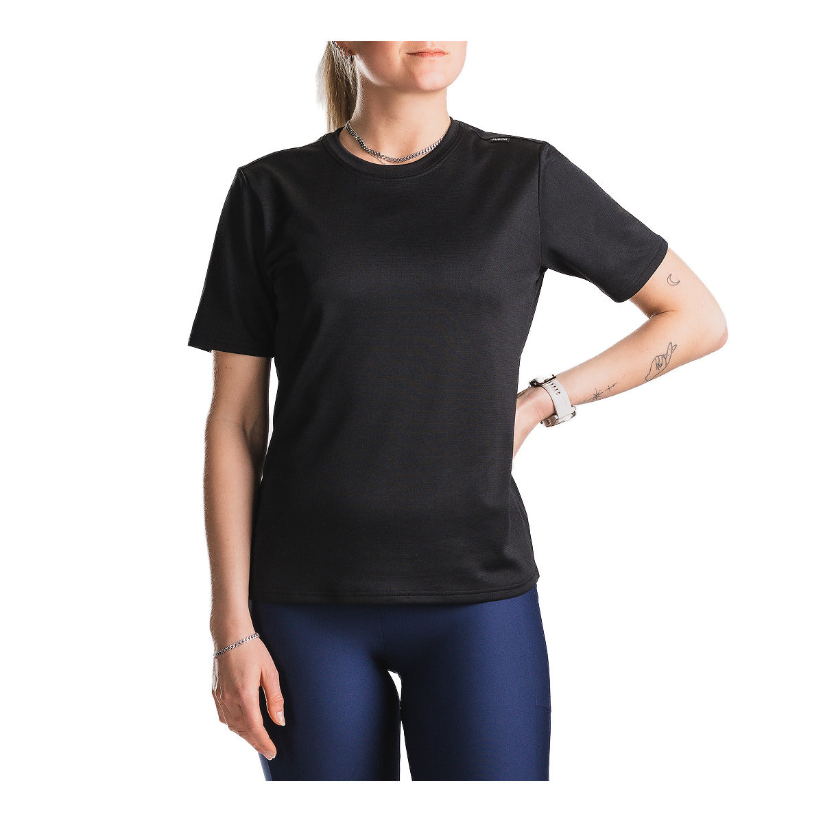FUSION TEMPO! dame T-shirt med korte ærmer og rund hals i sort