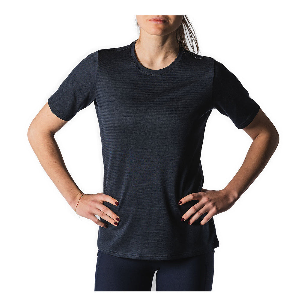 Kvinders mørkeblå teknisk T-shirt med korte ærmer og rund hals