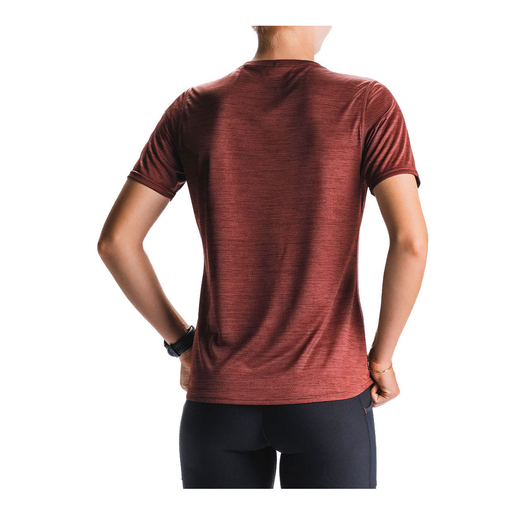 Rød dame T-shirt med korte ærmer og rund halsbagpå