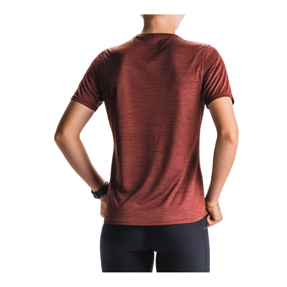 Rød dame T-shirt med korte ærmer og rund halsbagpå