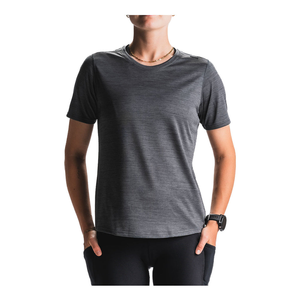 Kvinders FUSION C3 T-shirt med kortærmet sortgrå striklook