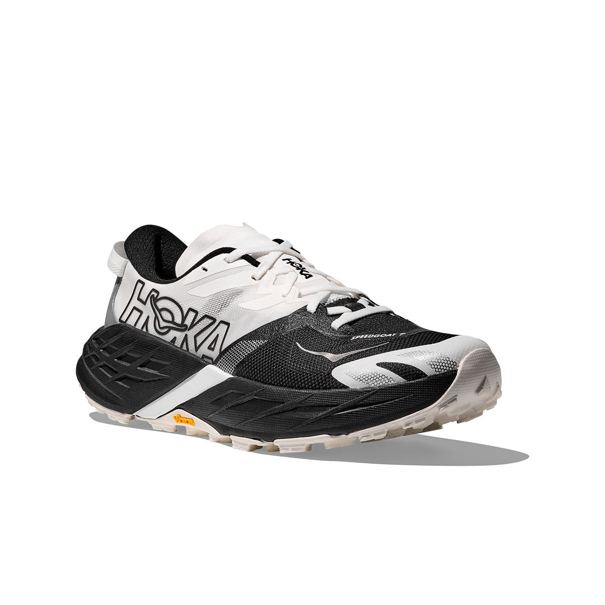 Hoka Speedgoat 7 herresko i sort og hvid
